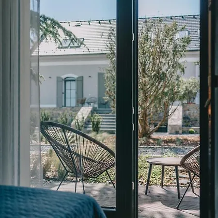 לינה וארוחת בוקר Salve 4*