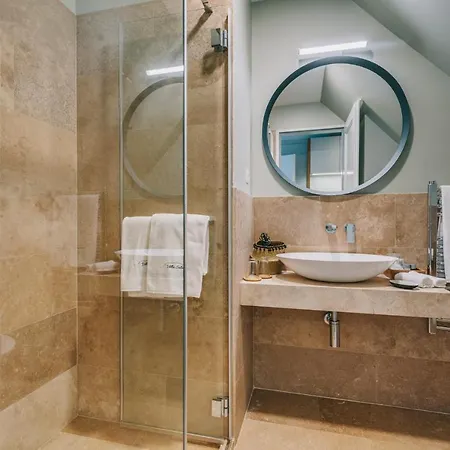 Salve לינה וארוחת בוקר