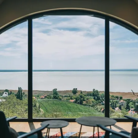 Salve Bed and Breakfast 4*